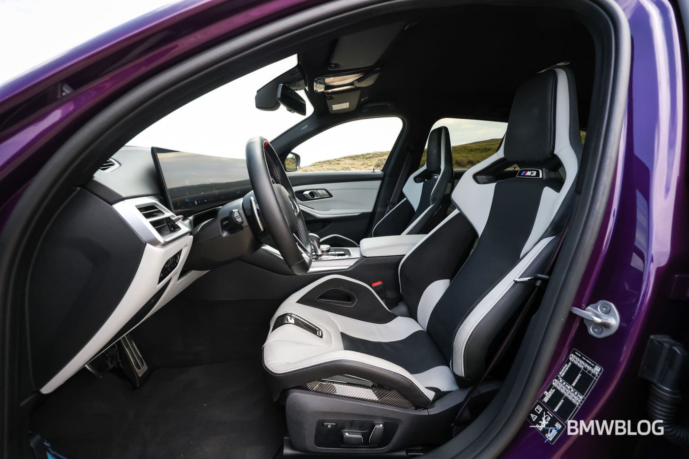 Салон BMW M3 Touring Competition 2025