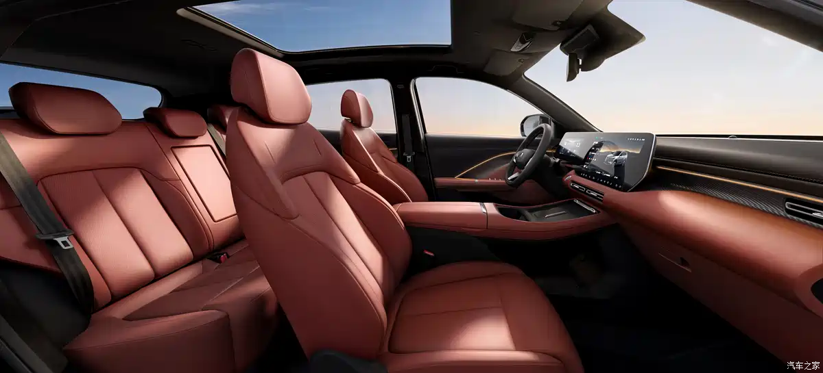 Changan CS55PLUS — внутри