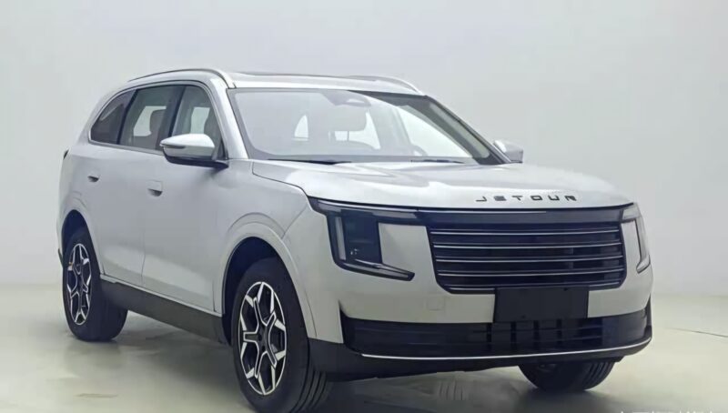 Изображения Jetour X70L из декларации. Вид спереди