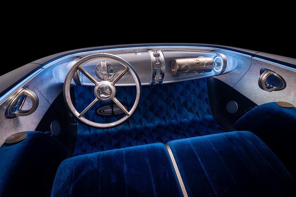 Салон Mercedes-Benz Vision Iconic