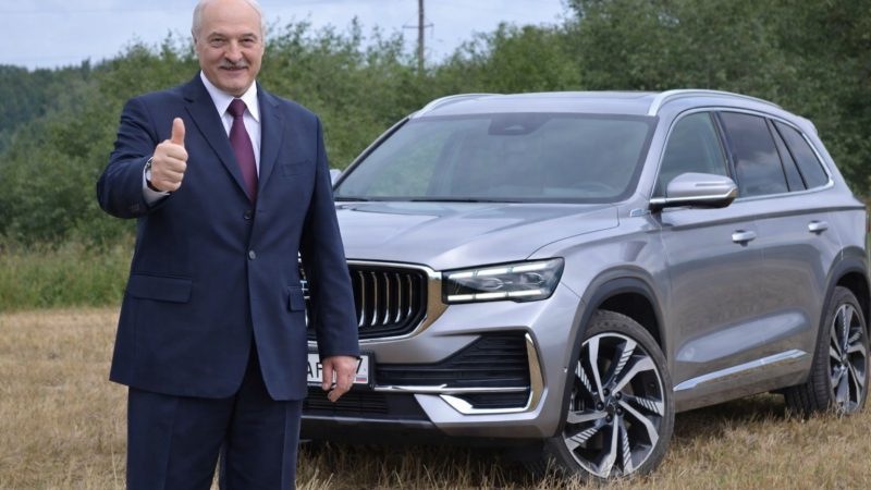 Почему тот же Geely Monjaro в Беларуси стоит на 1,3 млн рублей меньше?