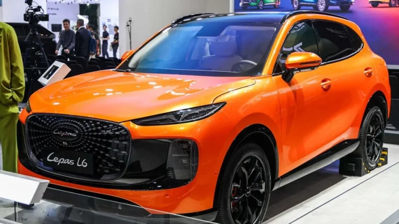 Chery выводит на внешние рынки новый бренд Lepas. В России он станет Tenet Plus