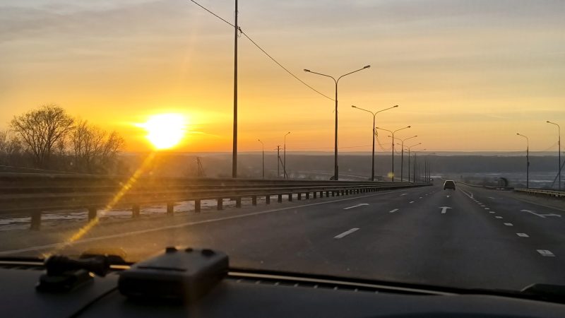 Долгожданное послабление: на «Тавриде» и других федеральных трассах разрешат ехать быстрее