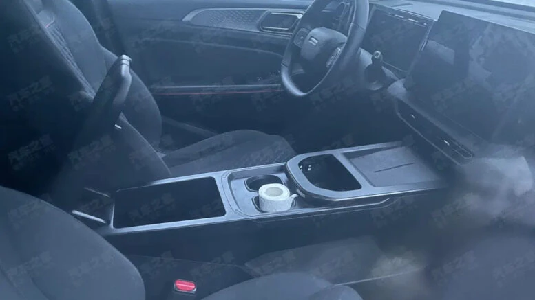 Интерьер нового Haval Jolion Max (Xiaolong). Фото — Autohome