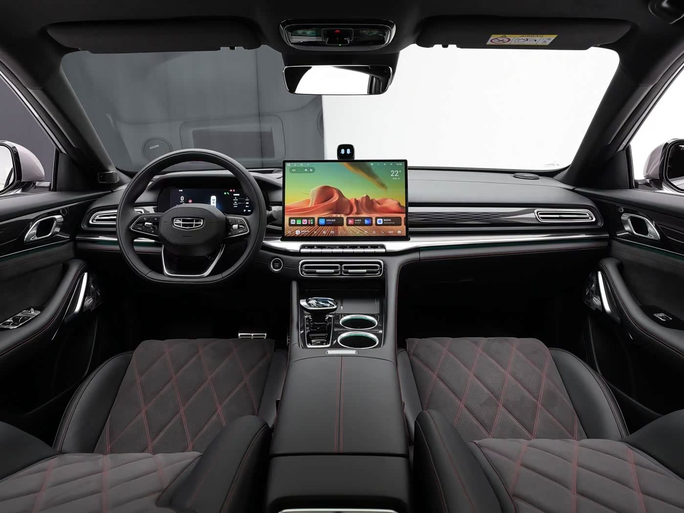 Интерьер Geely Preface L Plus. Фото — Autohome