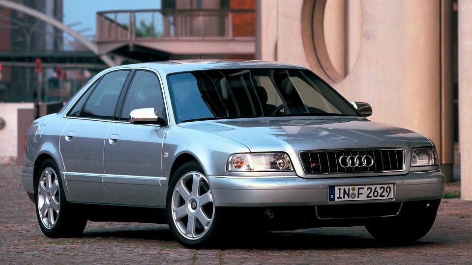 Audi S8