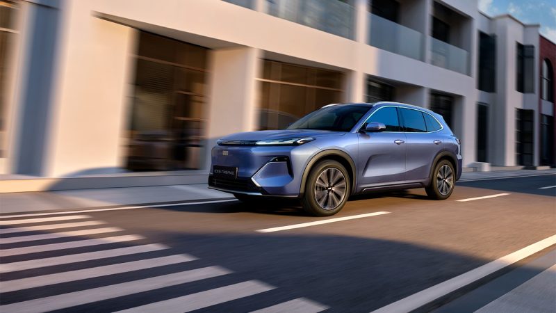 Сколько стоит самый доступный гибрид Geely в России: кому подойдёт EX5 EM-R