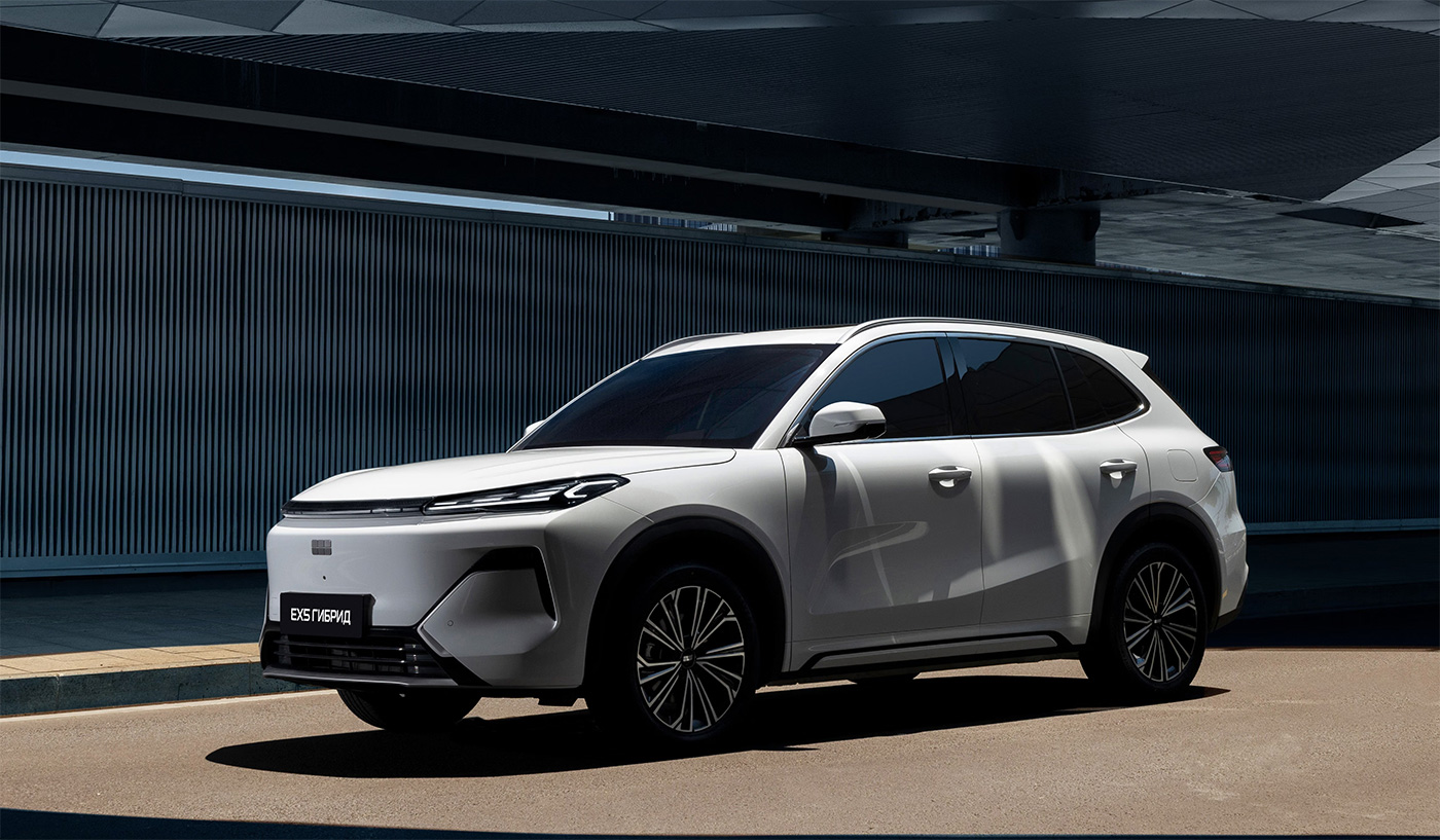 Сколько стоит Geely EX5: в России стартовали продажи китайского гибридного кроссовера с увеличенным запасом хода