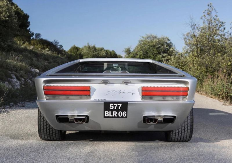 Maserati Boomerang, вид сзади
