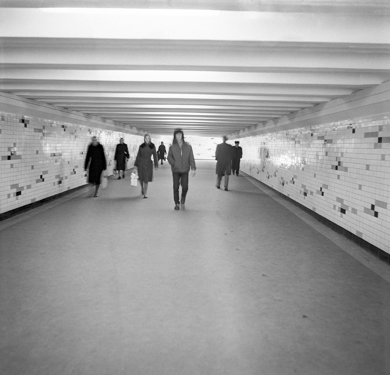 Пешеходный тоннель на Смоленской площади. Автор неизвестен. Москва. 12.11.1964 г. Главархив Москвы